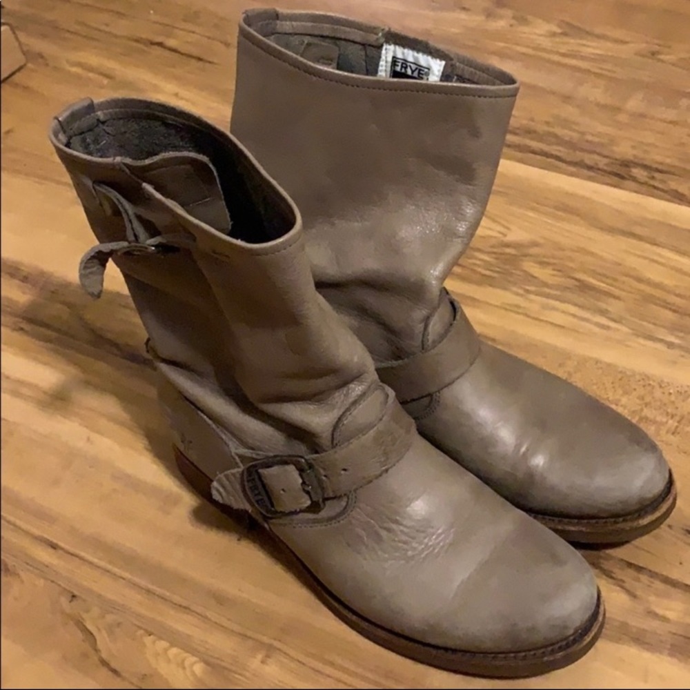 Frye Taupe Leather Engineer Ankle Boots
